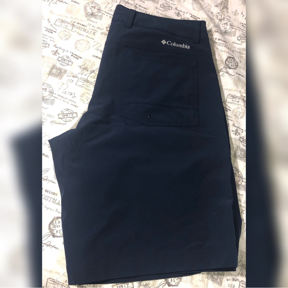 Columbia Shorts